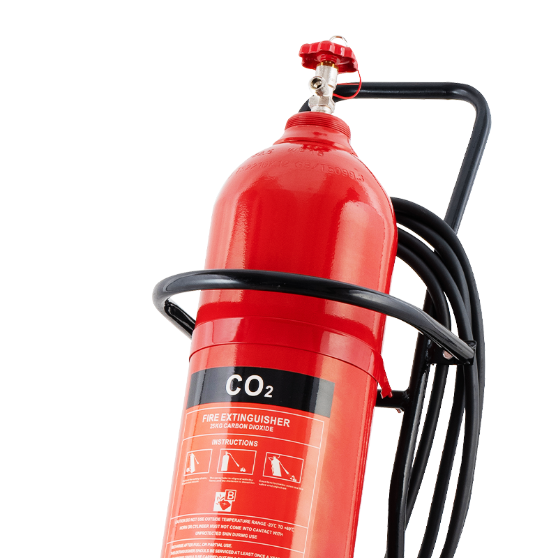 25-kg-CO₂-Feuerlöscher auf Wagenbasis